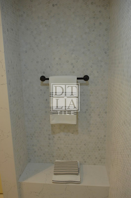 Bathroom Shower Enclosure and Wall Tiles