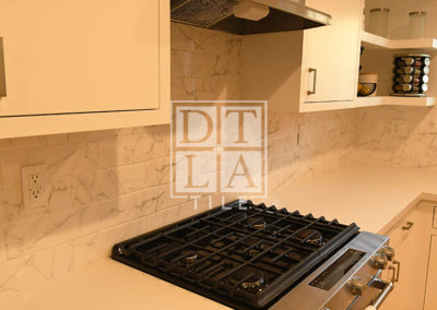 Front view of Kitchen Backsplash Wall Tile Installation 90405 with Screwless Leviton Decora Plates